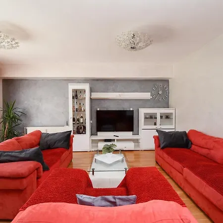 아파트 Family-friendly With Swimming Pool - Diklo, - 16493